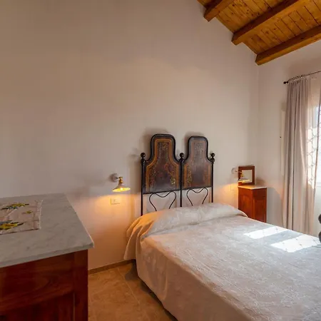 Il Gelso E L'ulivo Mit Schwimmbad By Interhome *