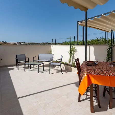 Il Gelso E L'ulivo Mit Schwimmbad By Interhome