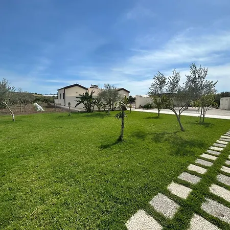 Il Gelso E L'ulivo Mit Schwimmbad By Interhome
